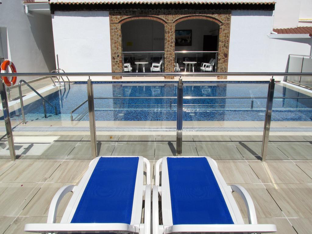 Apartamentos Trinidad Alange Exterior photo